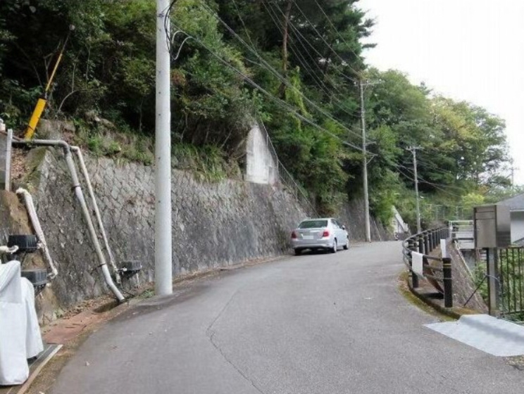 熱海自然郷の前面道路含む現地写真