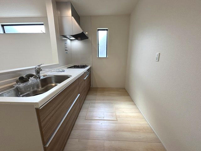 所沢市狭山ヶ丘　新築戸建てのキッチン|きれいなキッチンです