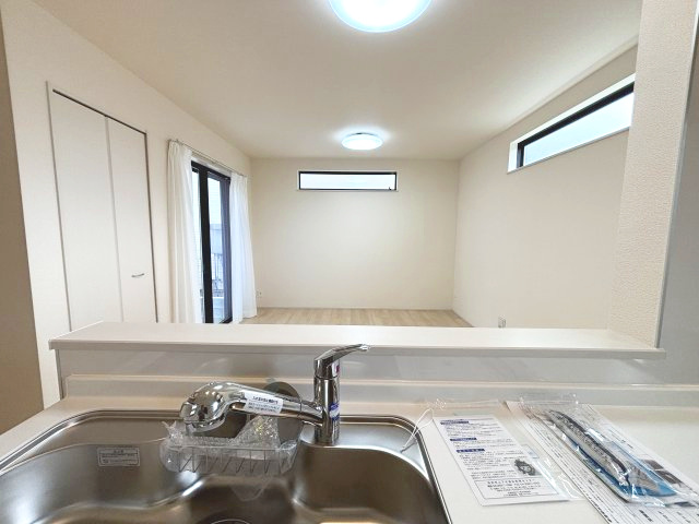 所沢市狭山ヶ丘　新築戸建てのキッチン