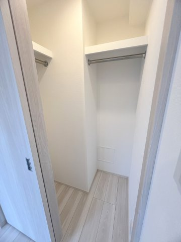 シーズンフラッツ大森ブライトの収納|収納　ウォークインクローゼット