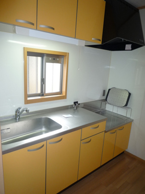 【キッチン】 | コンフォート高町2