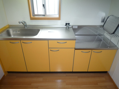 【キッチン】 | コンフォート高町2