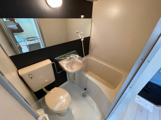 トレビアンコートの浴室