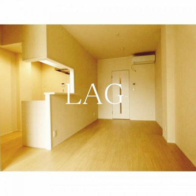 【居間・リビング】 | セレンディピティ | 洋室のお部屋です。