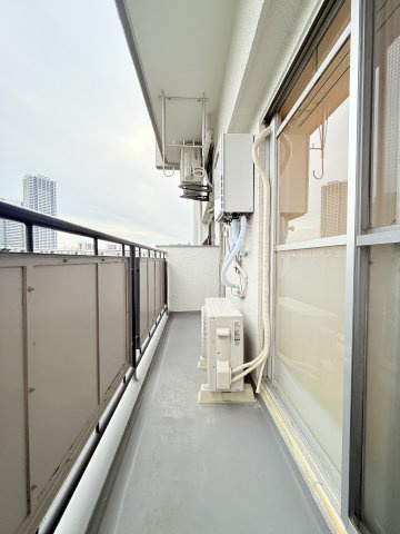 【バルコニー】 | 上平間住宅2号棟 | 約4.15㎡のバルコニーになります。