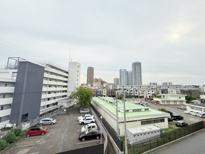 【展望】 | 上平間住宅2号棟 | バルコニーからの眺望になります。
