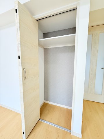 【収納】 | 上平間住宅2号棟 | リビング収納になります。