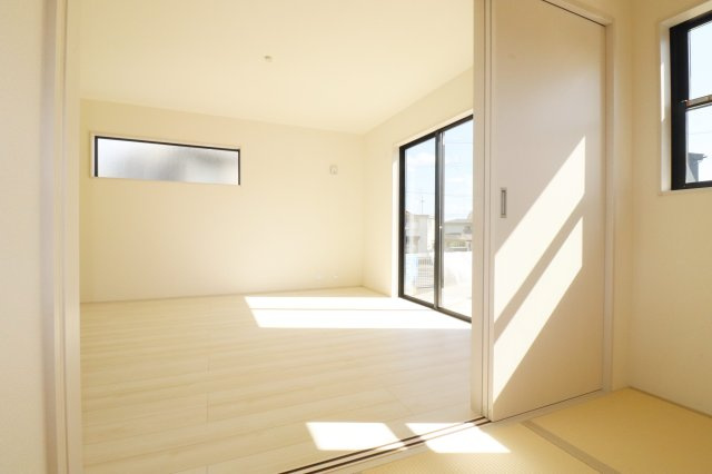 郡山市安積町南長久保1丁目　　　　３号棟　　　安積第３小学校、安積第２中学区　の和室