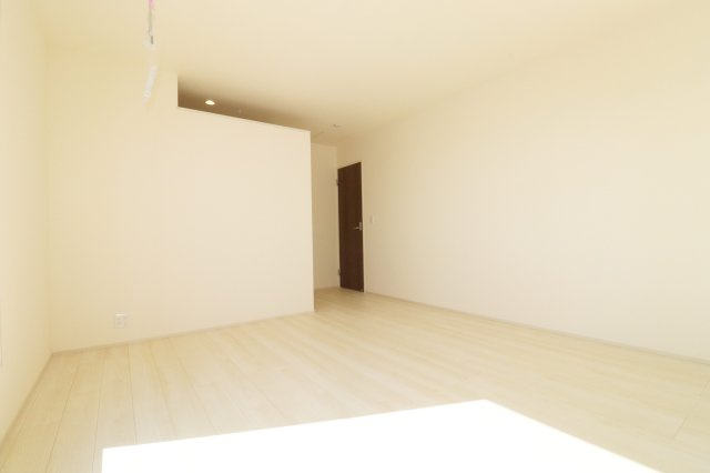 郡山市安積町南長久保1丁目　　　　３号棟　　　安積第３小学校、安積第２中学区　の収納|ウォークインクローゼット♪