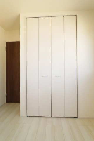 郡山市安積町南長久保1丁目　　　　３号棟　　　安積第３小学校、安積第２中学区　の収納