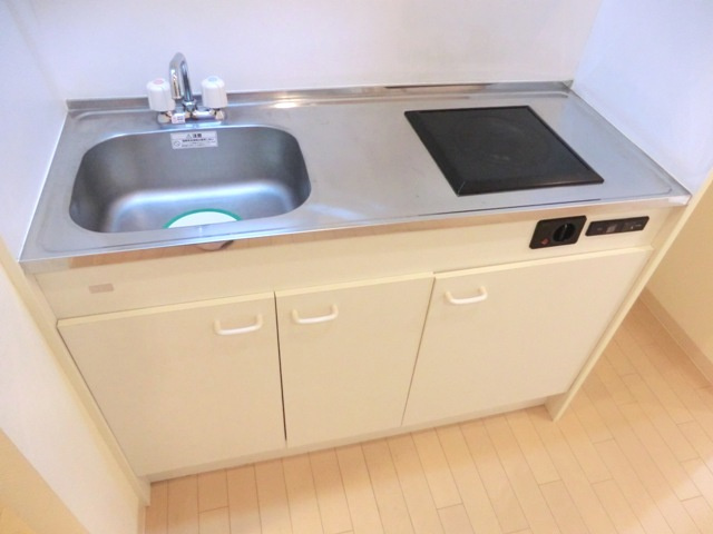 タック高砂のキッチン|☆１口クッキングヒーター付き☆※別号室の参考写真です。