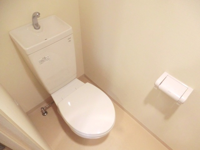 タック高砂のトイレ|※別号室の参考写真です。