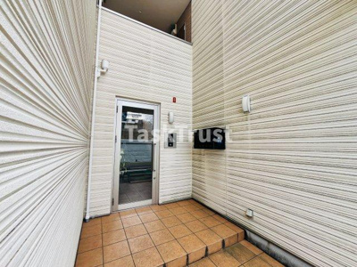 【エントランス】 | セントポーリア梅園