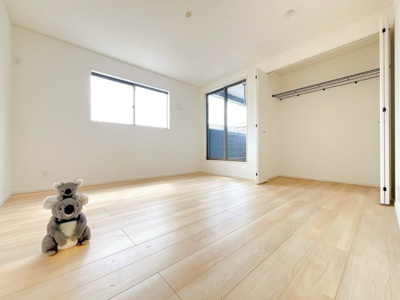 【洋室】 | 伊勢崎市柴町 新築住宅 | 「どんな家具を置こうかな」とワクワクする。好みのこだわりのお部屋にしてじぶんだけの部屋でゆったりと寛げます。