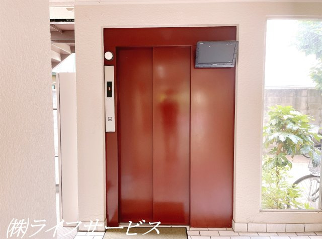 【エントランス】 | 新大阪シティハイツ | エレベーター