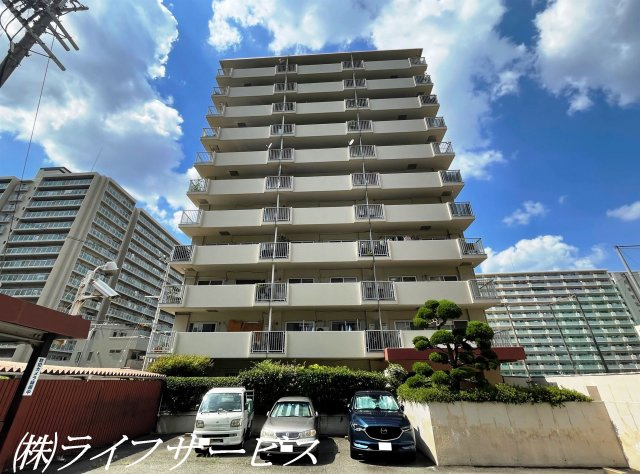 【外観】 | 新大阪シティハイツ | 大阪メトロ御堂筋線「東三国」駅徒歩１０分＆「新大阪」駅徒歩１２分・阪急宝塚線「三国」駅徒歩１２分