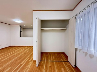 【収納】 | 南区大野台3丁目 中古戸建て | LDK19帖収納部分