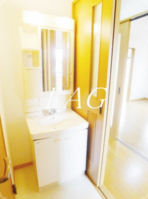 【洗面所】 | クレッセント堀の内 | 洗面台です。