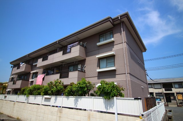 メゾンフレールの外観