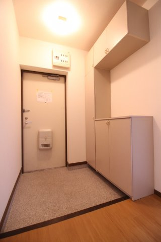 メゾンフレールの玄関