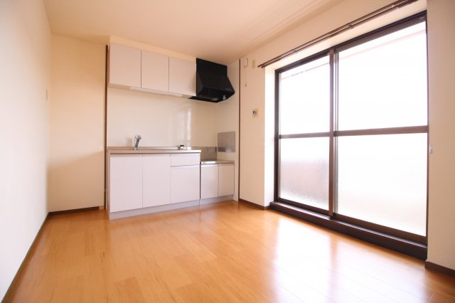 メゾンフレールの居間・リビング