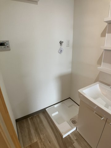 ニューホワイトビルのその他