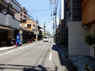 Amare亀乃子（アマーレ亀乃子）の周辺|前面道路