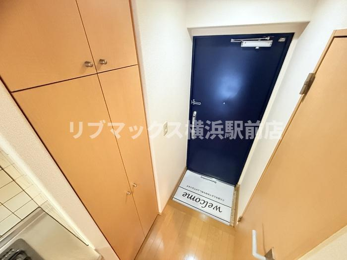 【玄関】フォンテーヌ 