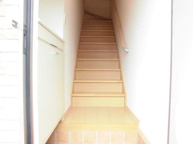 メゾン・ド・リブレの玄関