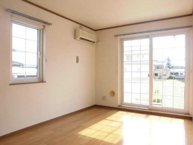 アンソレイエＡの居間・リビング