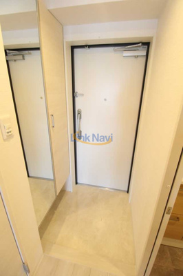 【玄関】 | Alivis北梅田