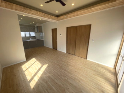 【居間・リビング】 | 真岡市高田5LDK中古住宅