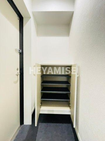 ヴィオラ寄合町の玄関|※反転間取りのお部屋の参考画像です※現況を優先します