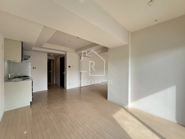 ビエラコート内久宝寺の居間・リビング