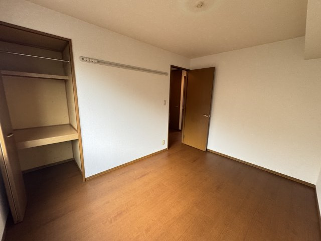 グリーンテリア　第７の洋室