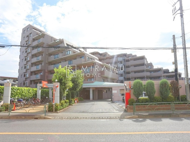 【外観】 | 閑静な住宅街で叶える穏やかな生活。大切な家族に笑顔を。大切な家族に安らぎを。家族の絆が深まる、そんなお家です。