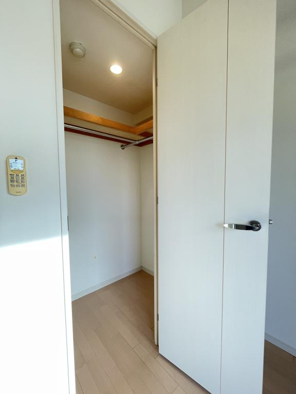 セイワパレス大阪城北の収納|セイワパレス大阪城北　クローゼット