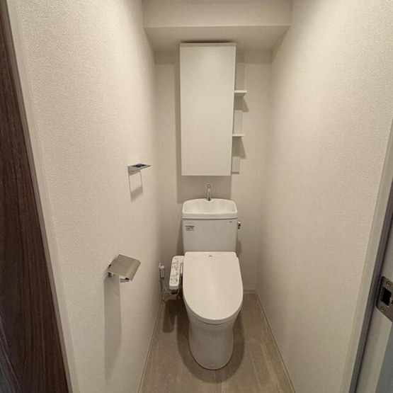 【トイレ】 | ※写真は同タイプ住戸です。 