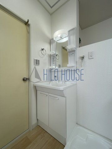 昭和コーポ若松町Ⅱの洗面所