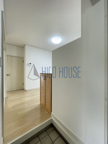 昭和コーポ若松町Ⅱの玄関