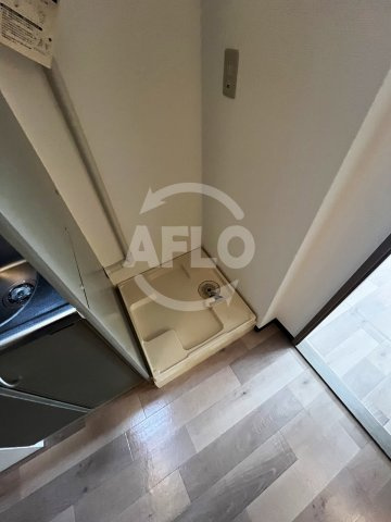 メゾン・ド・ヴィレ　城東の設備|メゾン・ド・ヴィレ　城東　洗濯機置場