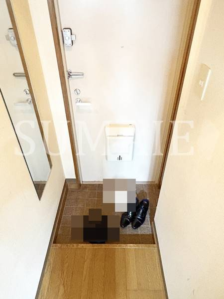 カサ・ムライの玄関