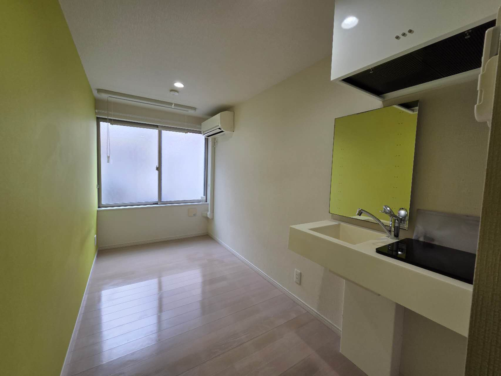 プランタンHORIKIRIの居間・リビング