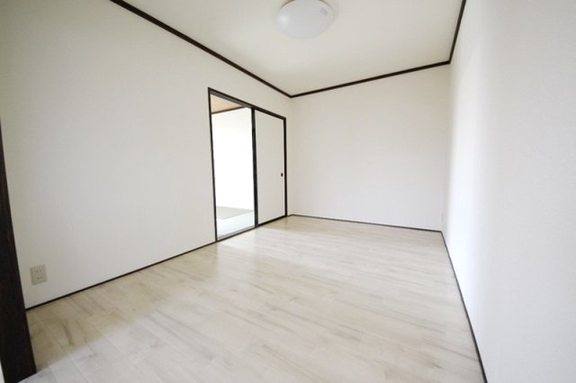 メゾンドセラヴィの洋室