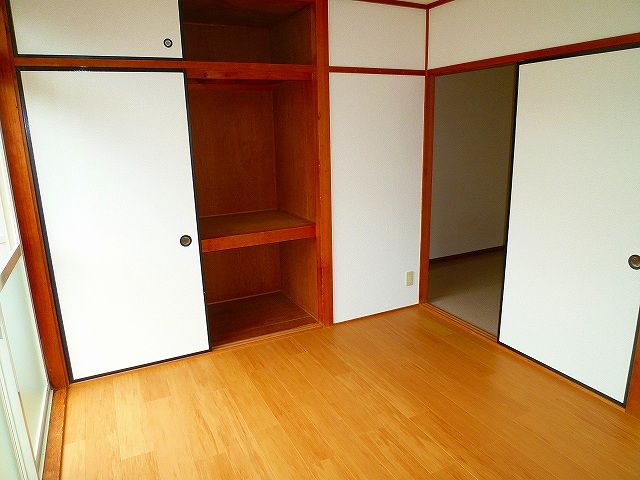 シャルマン新道　　刈谷市近郊の賃貸はクラスホームの収納