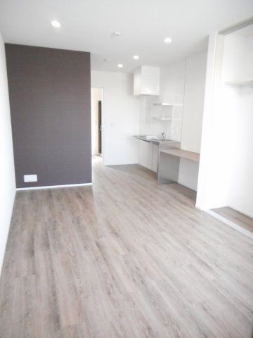 ルピナスの洋室