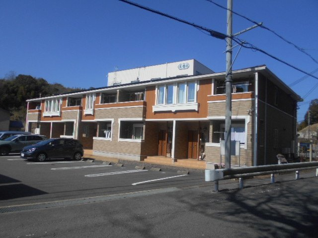 【外観】 | エスカーザ　テラウチ | 建物外観を気になさる方へ、見た目の良い物件です