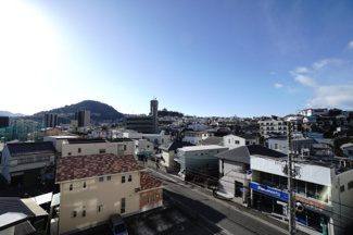 【展望】 | 【上質リノベ】ダイヤコーポ東雲 | 【四季を感じる】
四季の移ろい・爽やかな青空や風を感じられ
自然を愉しめるパノラマビュー。
毎日の暮らしに余裕を感じさせてくれる、
遮る物の無い開放的な眺望を是非、ご堪能ください。