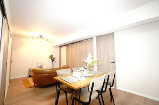 【居間・リビング】 | 【上質リノベ】ダイヤコーポ東雲 | 室内（2025年12月12日9：00頃）撮影
