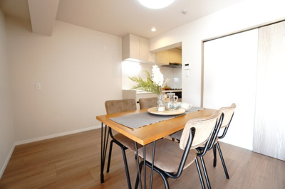 【居間・リビング】 | 【上質リノベ】ダイヤコーポ東雲 | 室内（2025年12月12日9：00頃）撮影
